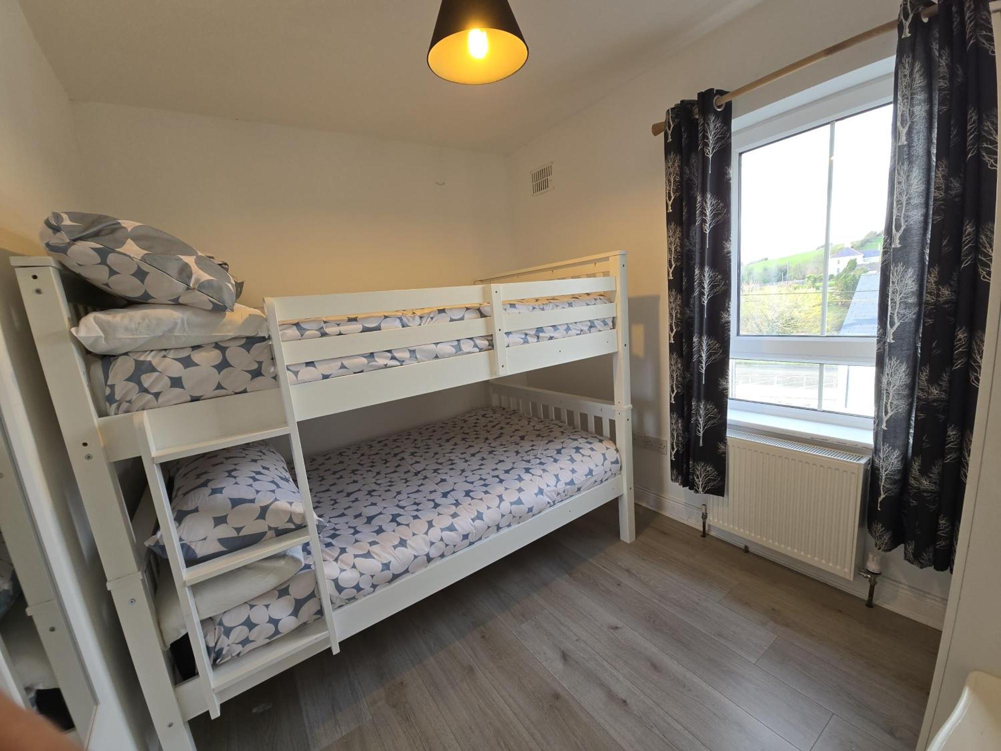 Wild Atlantic Way - Retreat - Sleeps 12 Villa Ballyshannon ภายนอก รูปภาพ